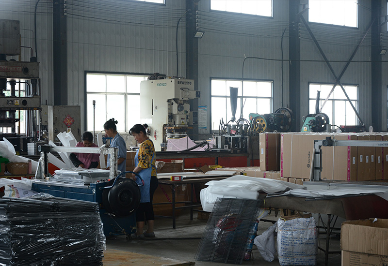 Water-jet-loom-workshop-1